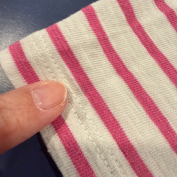 Size 7-8 Mini Boden Animal Logo T-shirt in Ivory/Tickled Pink Meerkat. - Picture 8 of 13